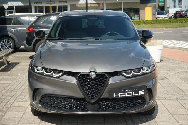 Alfa Romeo Tonale 1.5T Hybrid Veloce stoel koeling | leer | ACC | H&K