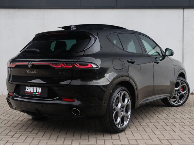 Alfa Romeo Tonale 1.3T PHEV 280 PK Veloce | Schuifdak | Harman | Leder | 20"