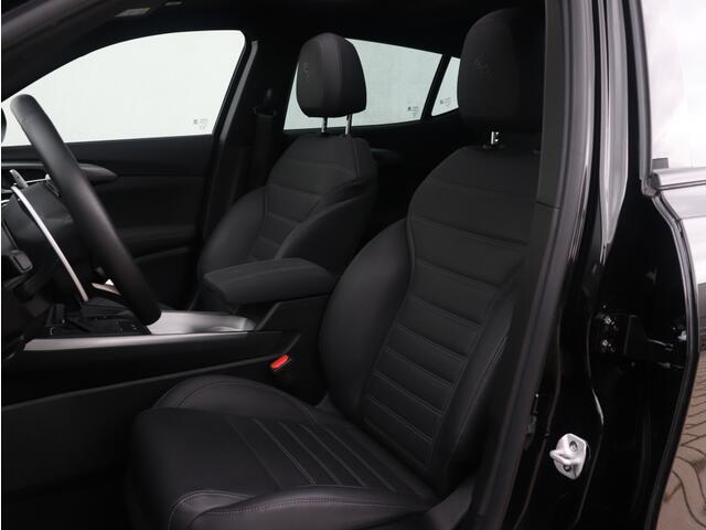 Alfa Romeo Tonale 1.3T PHEV 280 PK Veloce | Schuifdak | Harman | Leder | 20"