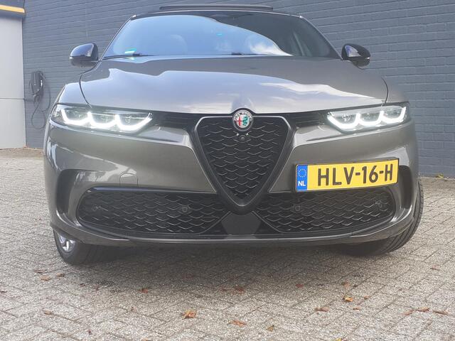 Alfa Romeo Tonale 1.3T PHEV Veloce Pano Lederen Q4