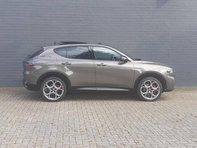 Alfa Romeo Tonale 1.3T PHEV Veloce Pano Lederen Q4