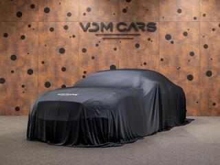 Aston Martin DB11