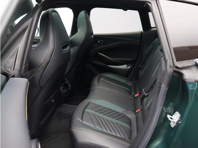 Aston Martin DBX 4.0 V8 707