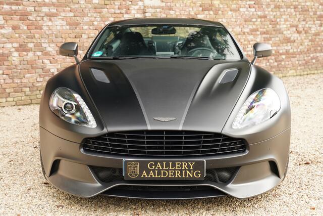 Aston Martin VANQUISH "One of Seven" only 3200 km! ,One owner from new - From a very refined collection, Bespoke Vanquish by Aston's 'Q' personalisation division, An interesting limited edition, Delivered in German and serviced annually by the AM dealer, Characterized by carbo