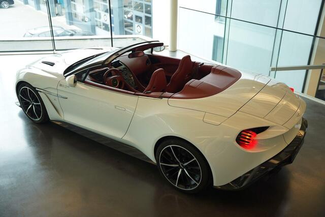 Aston Martin VANQUISH Zagato Volante S 6.0 V12 One of 99