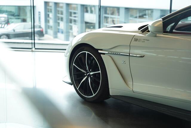 Aston Martin VANQUISH Zagato Volante S 6.0 V12 One of 99