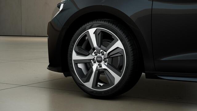 Audi A1 25 TFSI Advanced edition optiek pakket zwart, automatische airconditioning, LM velgen 17"