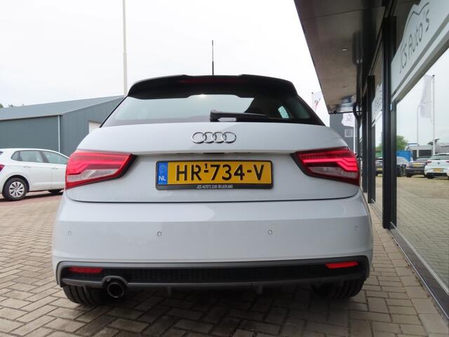Audi A1 1.0 TFSI Adrenalin Ecc Navi Leder 2x Pdc 17 Inch 2016