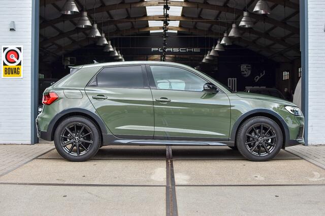 Audi A1 allstreet 35 TFSI Advanced edition 150pk S-Line *Uniek/VOL | Sonos | Virtual | LED | Keyless | Sport stuur/stoelen | Stoelverwarming | Camera*