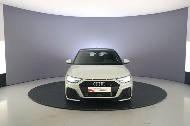 Audi A1 Sportback 25 TFSI 95PK S edition | Adapt. Cruise | 17-Inch | Sonos | Keyless | Stoelverwarming | Privacy-glas | Smartphone-Interface |