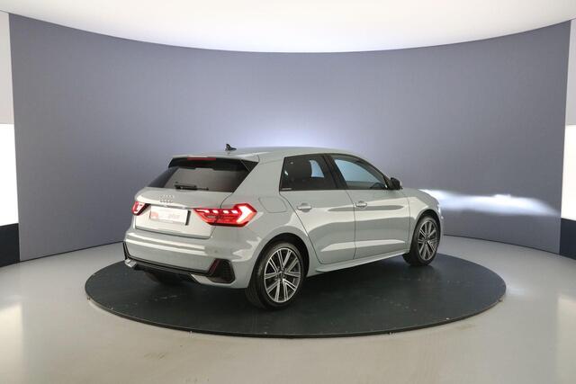 Audi A1 Sportback 25 TFSI S edition | Virtual cockpit | ACC | Led | Carplay | Audi sound | Optiek pakket | Sportstoelen |