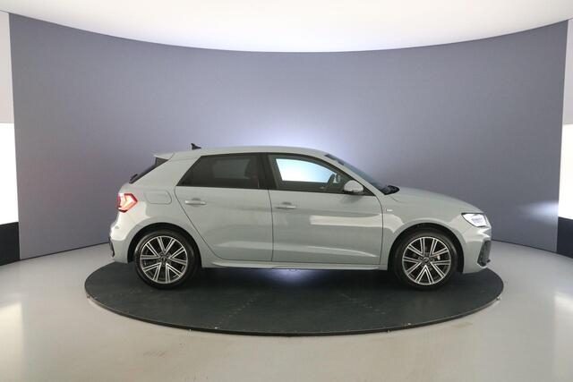 Audi A1 Sportback 25 TFSI S edition | Virtual cockpit | ACC | Led | Carplay | Audi sound | Optiek pakket | Sportstoelen |