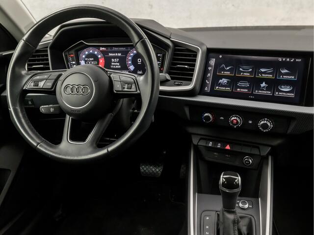 Audi A1 Sportback 25 TFSI Pro Line Sport Automaat (APPLE CARPLAY, GETINT GLAS, LM VELGEN, SPORTSTOELEN, LANE ASSIST, PARKEERSENSOREN, NIEUWSTAAT)