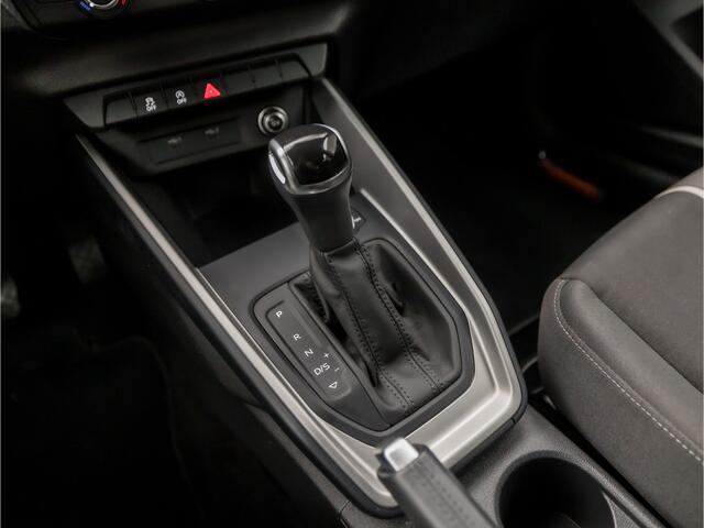 Audi A1 Sportback 25 TFSI Pro Line Sport Automaat (APPLE CARPLAY, GETINT GLAS, LM VELGEN, SPORTSTOELEN, LANE ASSIST, PARKEERSENSOREN, NIEUWSTAAT)