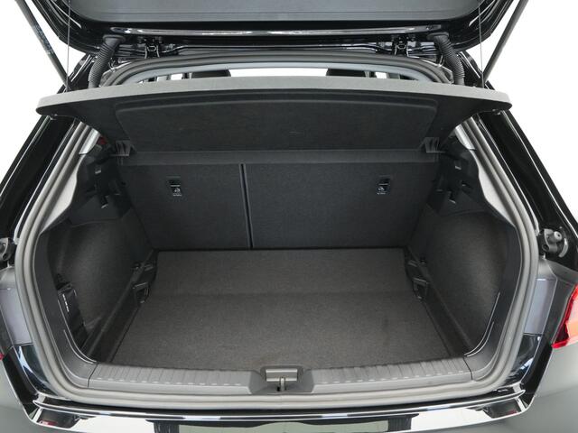 Audi A1 allstreet 30 TFSI 116 pk S-Tronic Advanced edition Camera, Navi, Ambient light, Adaptive cruise