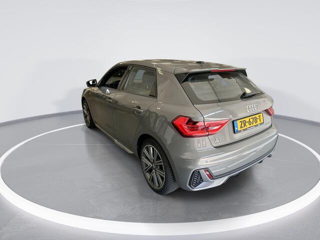 Audi A1 Sportback 30 TFSI 110pk S-Tronic S Line · Camera · Apple/Android Car Play · P-Sensoren · Cruise Control · Airco · 17'' Inch ·