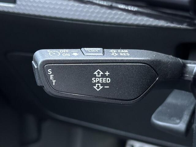 Audi A1 Sportback 30 TFSI S edition RS Velgen|LED|Stoelverwarming|AppleCarplay