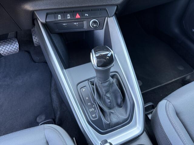 Audi A1 Sportback 35 TFSI S-Line Camera/Apple/LED