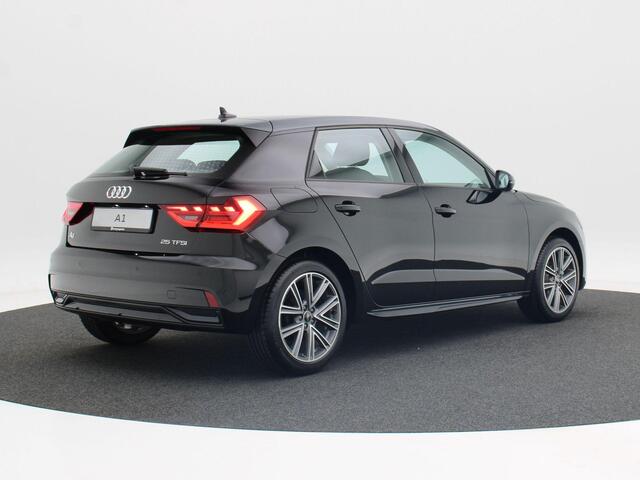 Audi A1 25 TFSI Advanced edition | Contrast dak | Parkeerhulp plus | 17 inch velgen | Automaat |