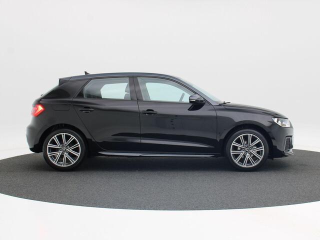 Audi A1 25 TFSI Advanced edition | Contrast dak | Parkeerhulp plus | 17 inch velgen | Automaat |