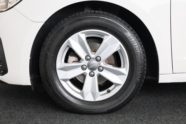 Audi A1 Sportback 25 TFSI Pro Line 95 pk S-Tronic | Navigatie via App | Parkeersensoren achter | Airco | Cruise control | Virtual cockpit |