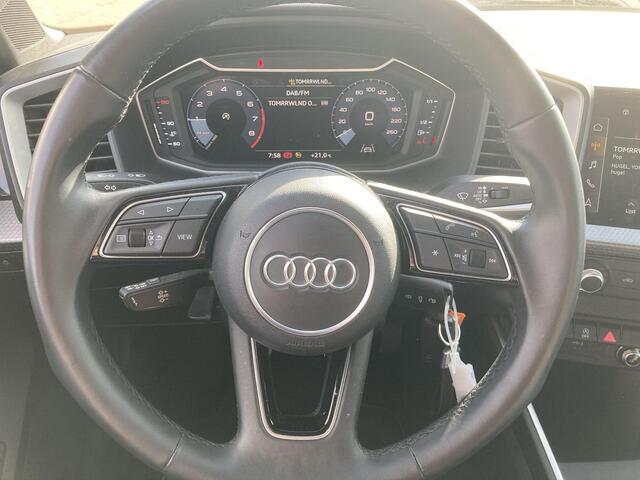 Audi A1 Sportback 25 TFSI/95PK epic · Apple Car Play · Cruise control · Airco · 17'' Velgen ·