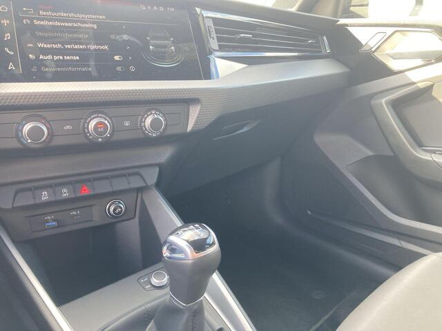 Audi A1 Sportback 25 TFSI/95PK epic · Apple Car Play · Cruise control · Airco · 17'' Velgen ·