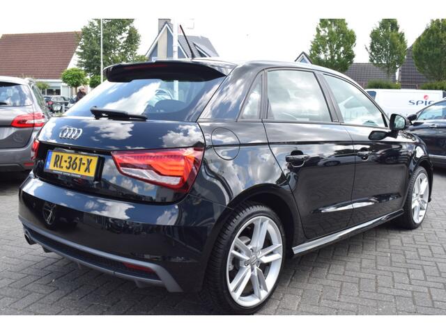 Audi A1 Sportback 1.0 TFSI Adrenalin S-line | Sportstuur | Airco | Cruise | 17 inch | Bluetooth
