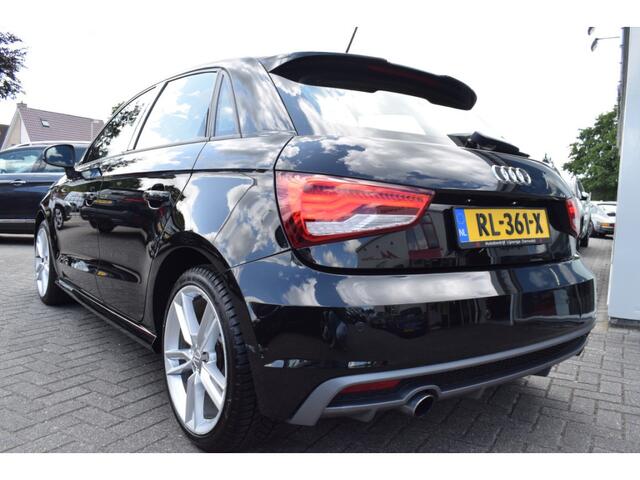 Audi A1 Sportback 1.0 TFSI Adrenalin S-line | Sportstuur | Airco | Cruise | 17 inch | Bluetooth