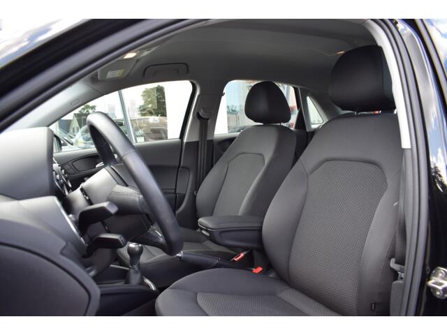 Audi A1 Sportback 1.0 TFSI Adrenalin S-line | Sportstuur | Airco | Cruise | 17 inch | Bluetooth