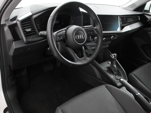 Audi A1 Sportback 30 TFSI 110pk Automaat Advanced Climate Control Navigatie Apple Carplay/Android Auto Voorstoelen verwarmd Cruise control Lichtmetalen velgen Two Tone