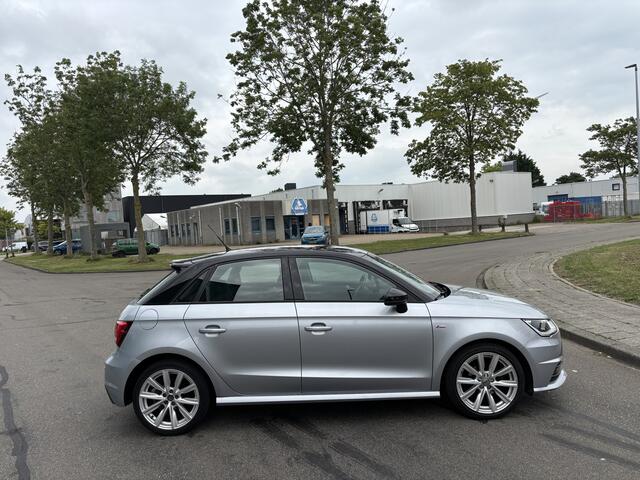 Audi A1 Sportback 1.0 TFSI Pro Line 5-Deurs 96 PK. Mooie en zuinige auto !!!