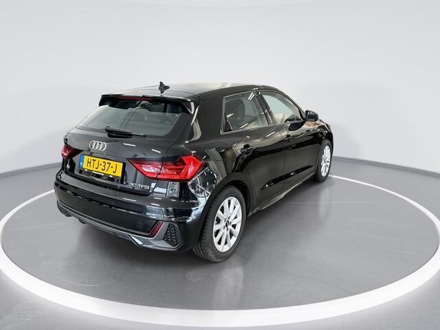 Audi A1 Sportback 30 Tfsi 110pk S-tronic Advanced edition · S-line ext. · Apple/Android Car Play · Navi · Cruise Control · P-Sensoren · Virtual Cockpit · 16'' Inch · Garantie t/m 22-08-2027 of 120.000km