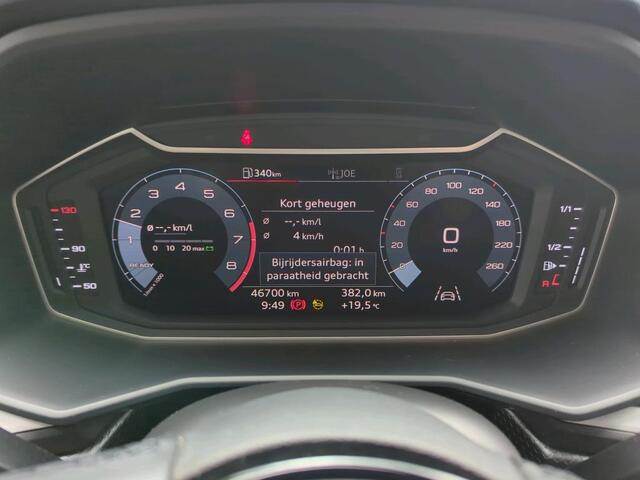 Audi A1 Sportback 25 TFSI epic / 17 Inch / Getint glas / Apple carplay / 12 maanden Audi Select +