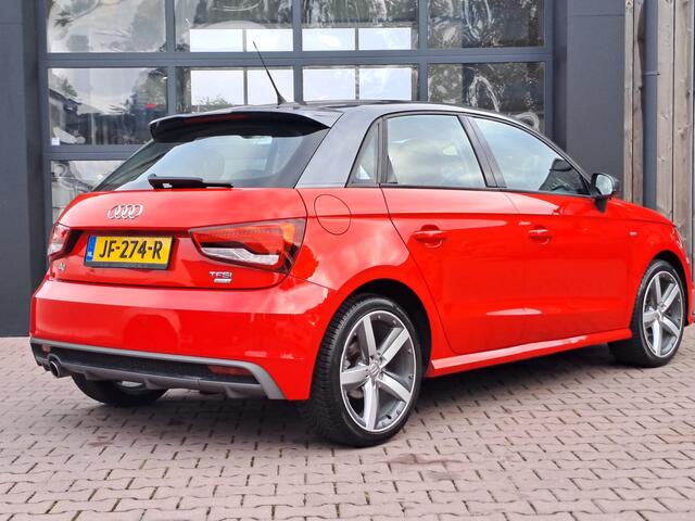Audi A1 Sportback 1.0 TFSI Adrenalinc S-Line | Automaat | Airco | Navi | Cruise | PDC | Twotone |