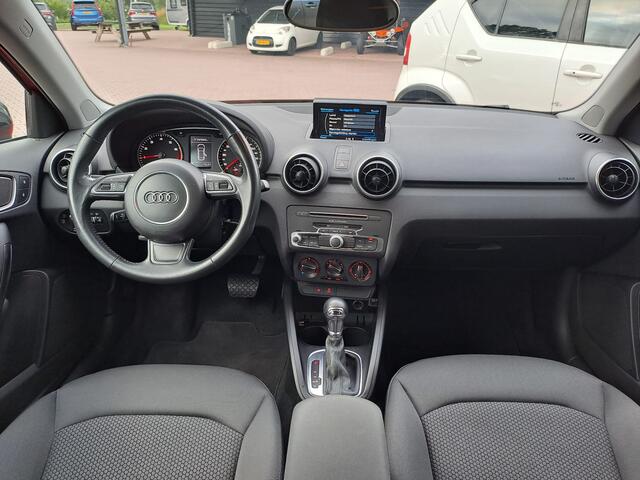 Audi A1 Sportback 1.0 TFSI Adrenalinc S-Line | Automaat | Airco | Navi | Cruise | PDC | Twotone |