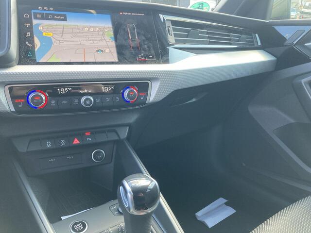 Audi A1 allstreet 30 TFSI/116PK Advanced edition · S-line interieur · Navigatie · Parkeersensoren · Leder/Stof · Garantie tot november 2029 of 100000km.