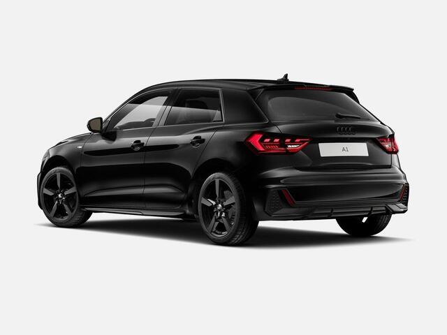 Audi A1 Sportback 25 TFSI S edition 95 PK · Achteruitrijcamera · Parkeerhulp plus · Privacy glas