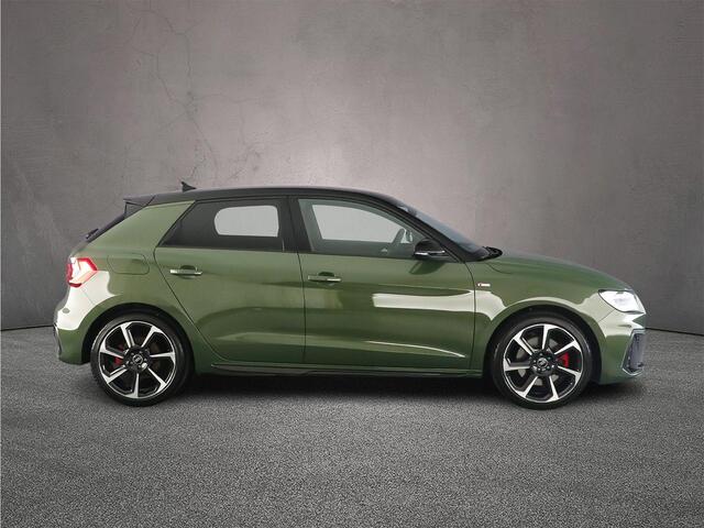 Audi A1 Sportback 30 TFSI S Edition 116pk | Sonos | Adapt. Onderstel | Keyless | Navi | Stoelverwarming | S-Line | Adapt Cruise | Grootlicht Assist | 18 inch | Alcantara |