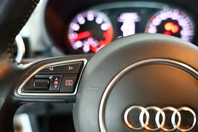 Audi A1 Sportback 1.4 TFSI S-Line 2eEIG! NAVI BT '16