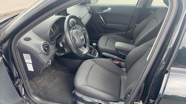 Audi A1 Sportback 1.0 TFSI 95pk Adrenalin / Navigatie / Cruise Control