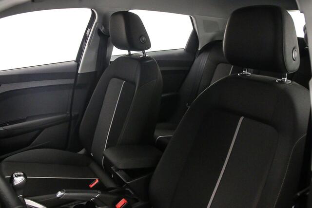 Audi A1 Sportback 25 TFSI Pro Line | Carplay | Cruise control | Parkeersensoren |