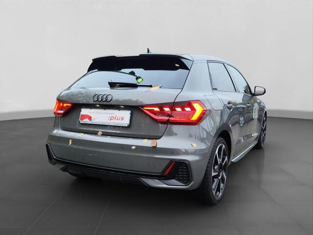 Audi A1 Sportback 30 TFSI S edition S Line in en exterieur Navi ACC Apple CarPlay Keyless