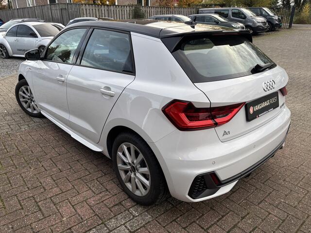 Audi A1 Sportback 30 TFSI S edition Automaat Digi-dash / Parksensors / Zwart dak
