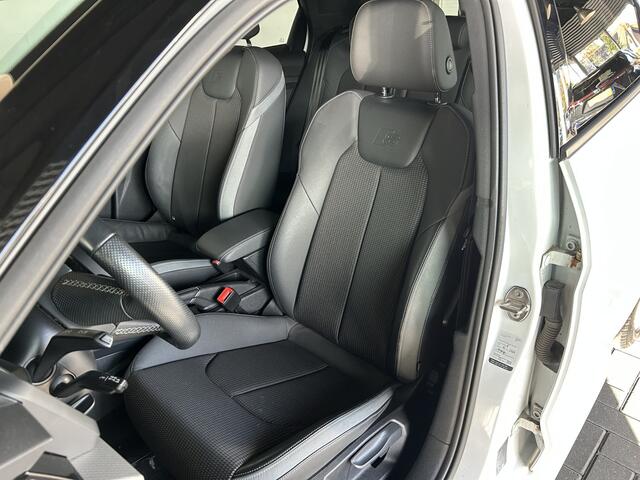 Audi A1 Sportback 30 TFSI Pro Line S ACC / Lane Assist / Stoelverwarming / Park Assist / Clim. Contr / Sub