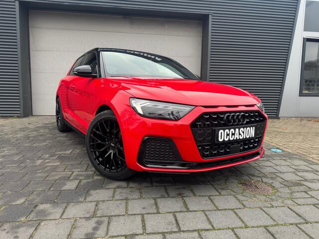 Audi A1 30 tfsi s tronic black pack s line