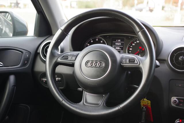Audi A1 Sportback 1.0 TFSI Pro Line, Climate Control, Stoelverwarming, Bluetooth