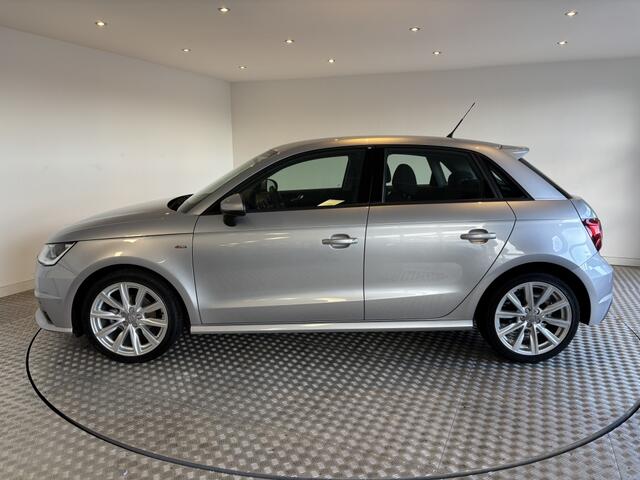 Audi A1 1.0 TFSI Adrenalin S-Line 17" inch, Airco, Navigatie