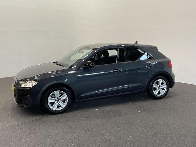 Audi A1 Sportback 1.0 TFSI Sportback AUT NAV Navigatie Apple Carplay/Android Auto Parkeersensoren Cruise Control Climate Control Lichtmetalen velgen