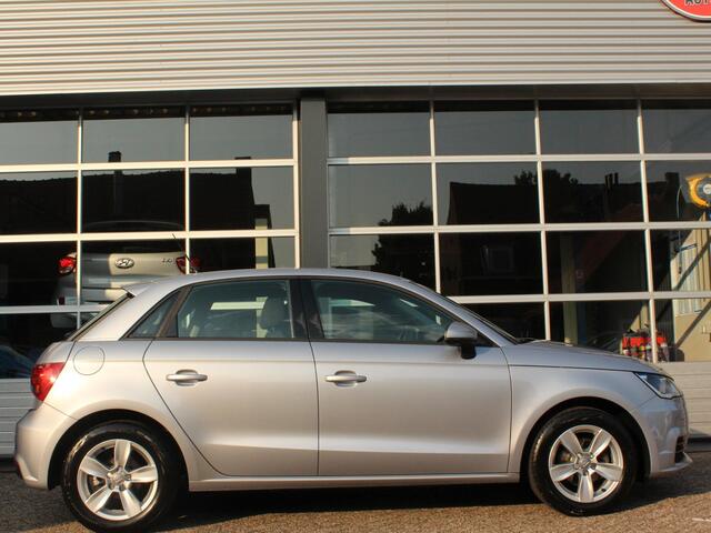 Audi A1 Sportback 1.0 TFSI Pro Line /Apple & Android carplay/Navigatie/Cruise/Bluetooth/Airco (MET GARANTIE*)